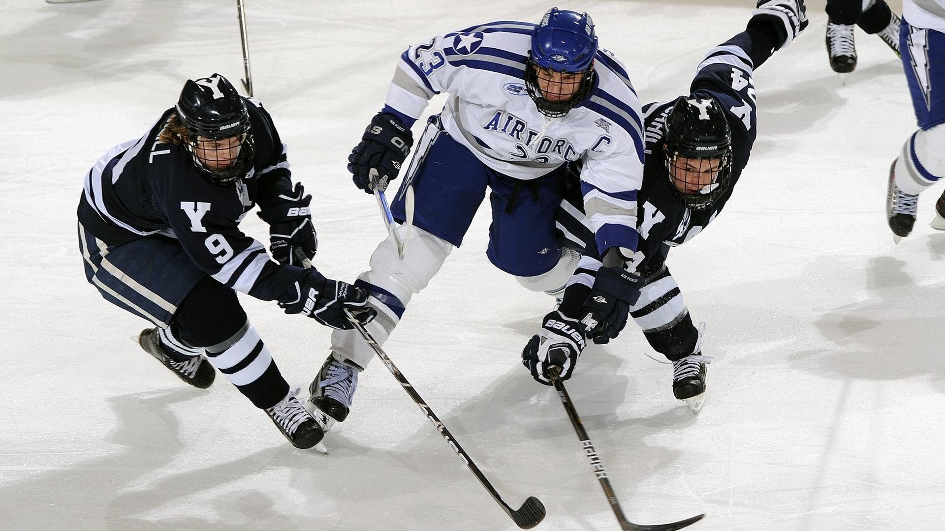 【28圈足球】梅西第八次荣膺金球奖，足球传奇再续辉煌